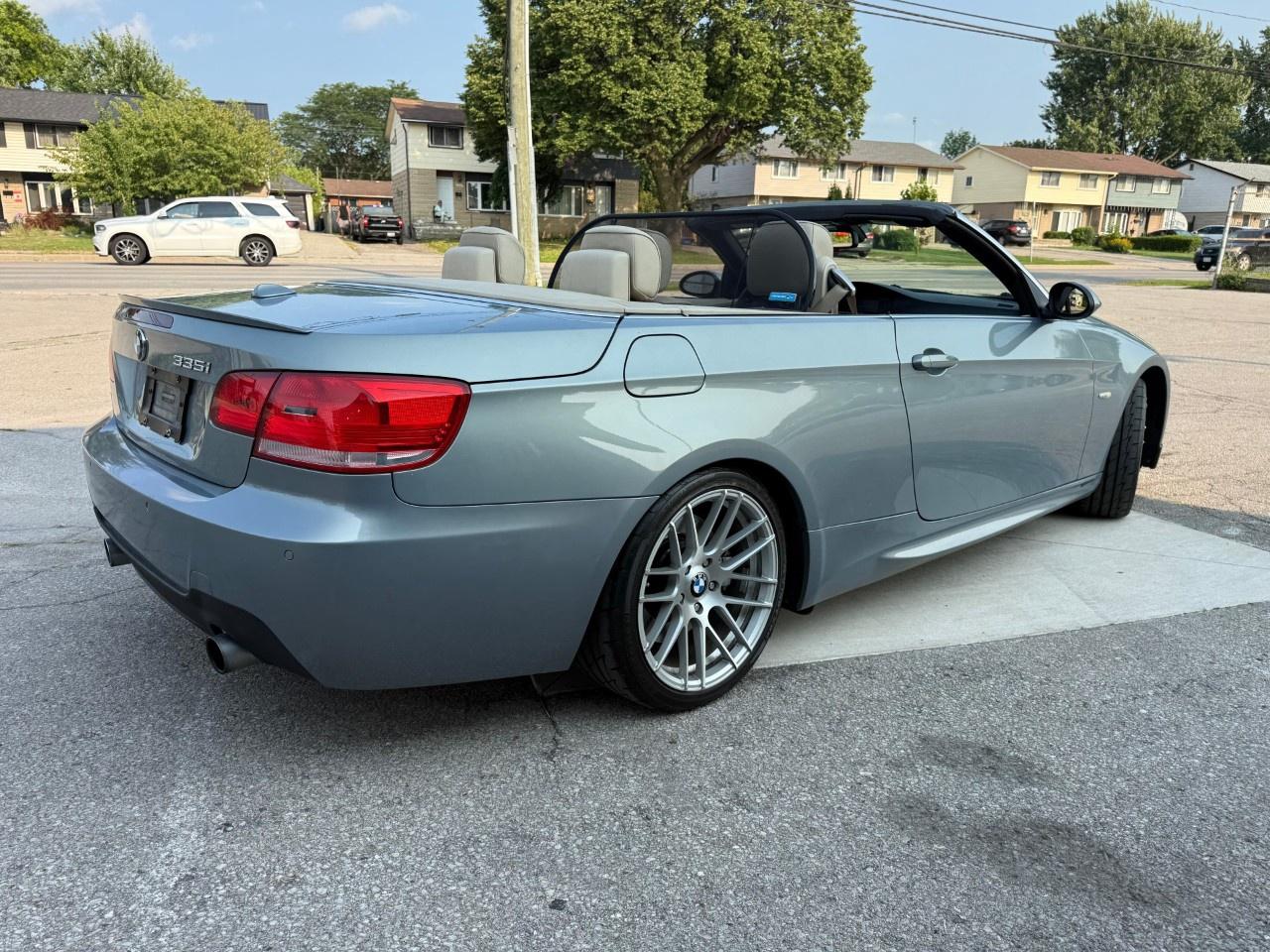 2007 BMW 3 Series 2dr Cabriolet 335i RWD Photo