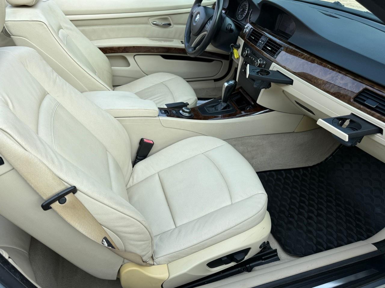 2007 BMW 3 Series 2dr Cabriolet 335i RWD Photo