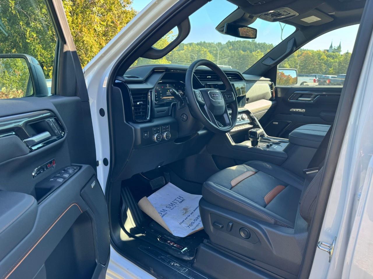2026 GMC Sierra 1500 Crew Cab Short Box 4-Wheel Drive AT4 Photo