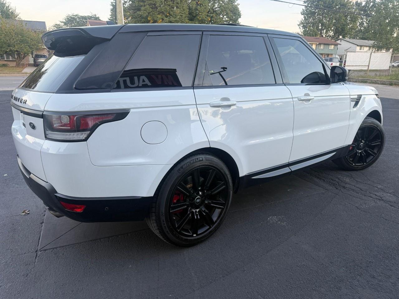 2016 Land Rover Range Rover Sport 4WD 4dr V8 SC Dynamic Photo