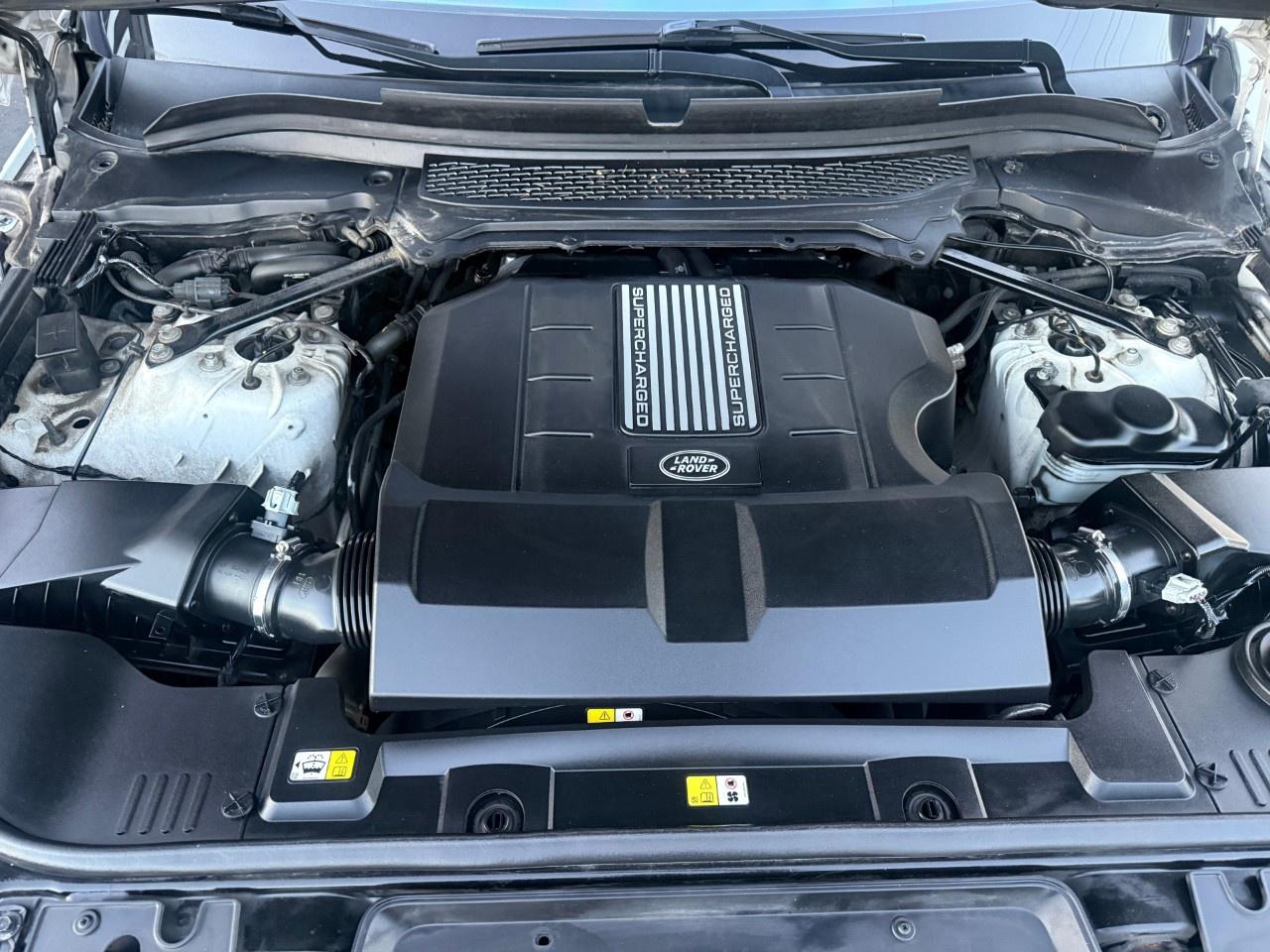 2016 Land Rover Range Rover Sport 4WD 4dr V8 SC Dynamic Photo