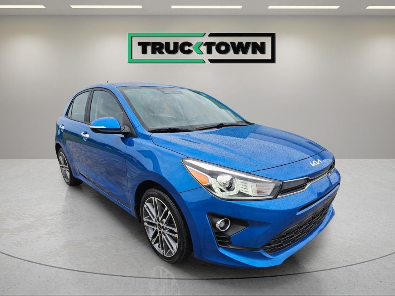 2023 Kia Rio EX Premium 4dr Hatchback Photo