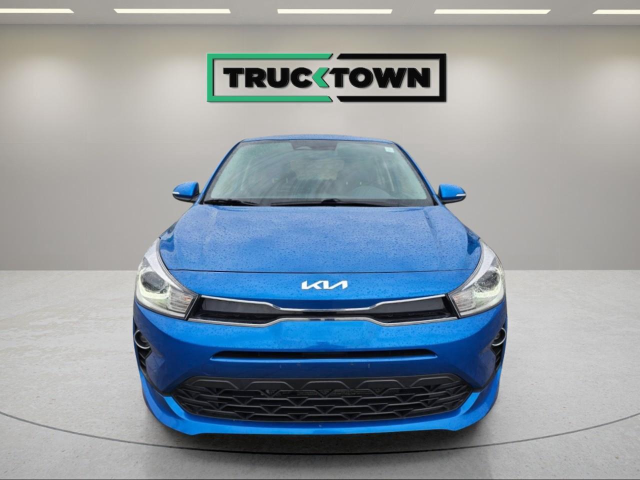 2023 Kia Rio EX Premium 4dr Hatchback Photo5