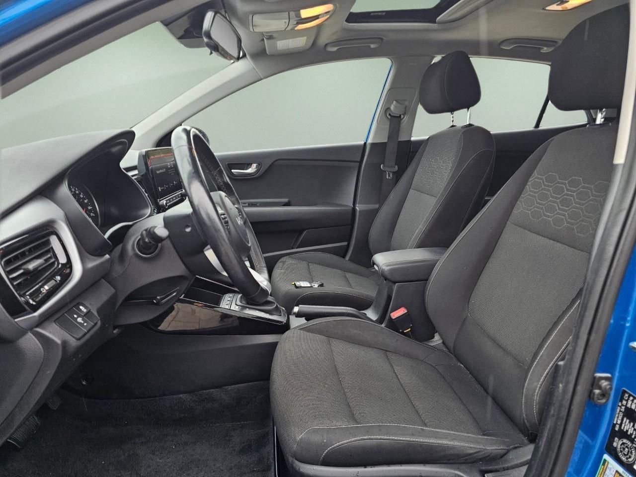 2023 Kia Rio EX Premium 4dr Hatchback Photo