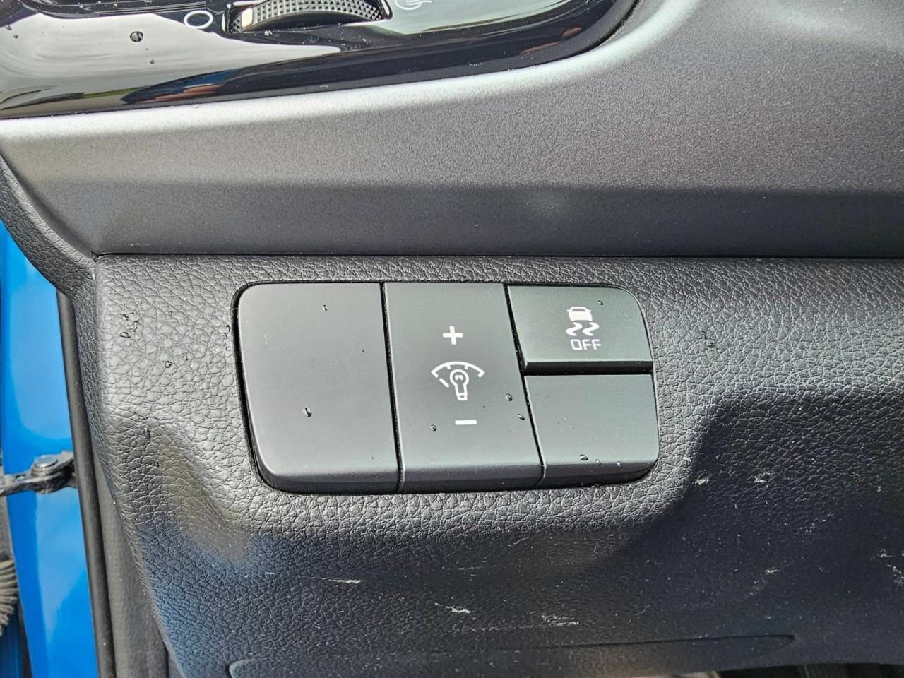 2023 Kia Rio EX Premium 4dr Hatchback Photo