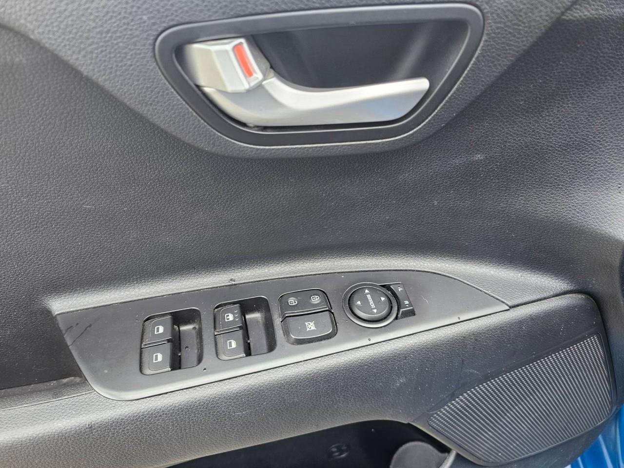 2023 Kia Rio EX Premium 4dr Hatchback Photo