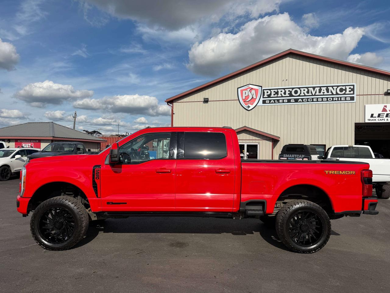 2023 Ford F-250 LARIAT Photo