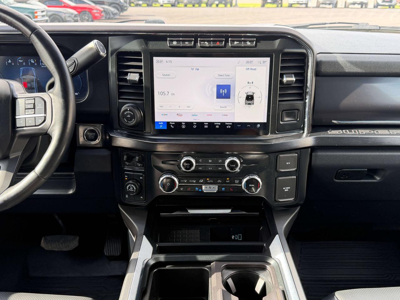 2023 Ford F-250 LARIAT Photo