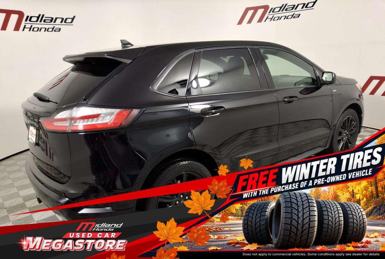 2022 Ford Edge SEL Photo