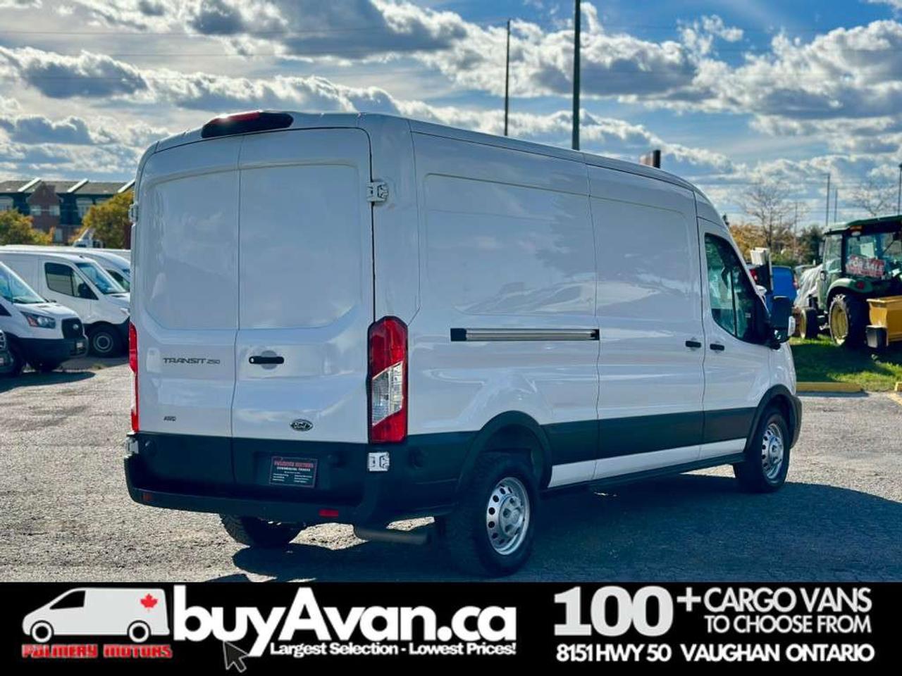 2023 Ford Transit T-250 148WB AWD + BIG SCREEN Sync 4 Photo
