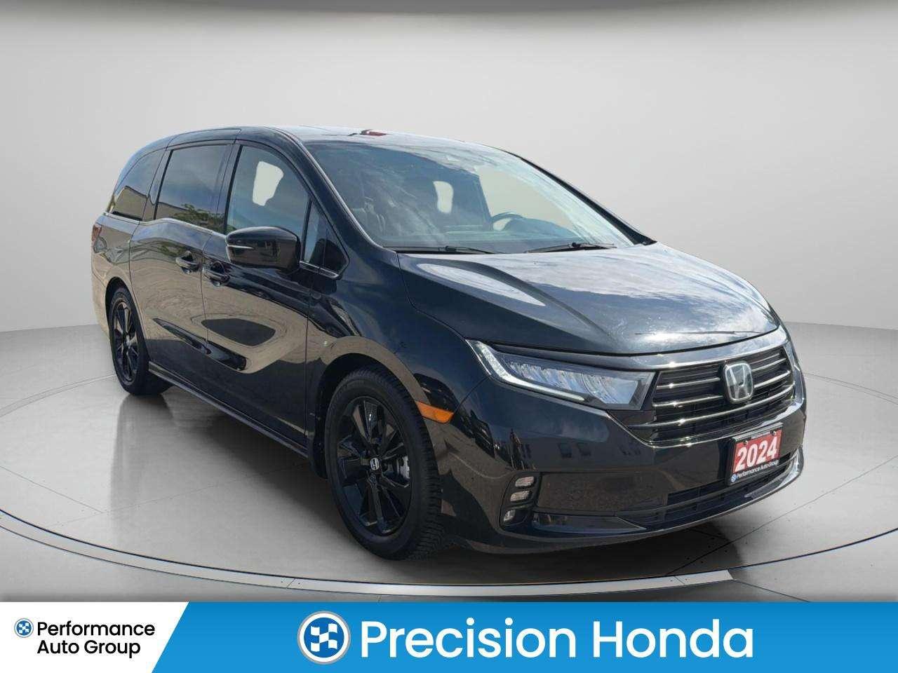 2024 Honda Odyssey Black Edition Leather Sunroof Nav CarPlay Photo2