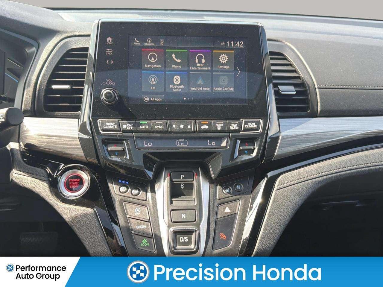 2024 Honda Odyssey Black Edition Leather Sunroof Nav CarPlay Photo