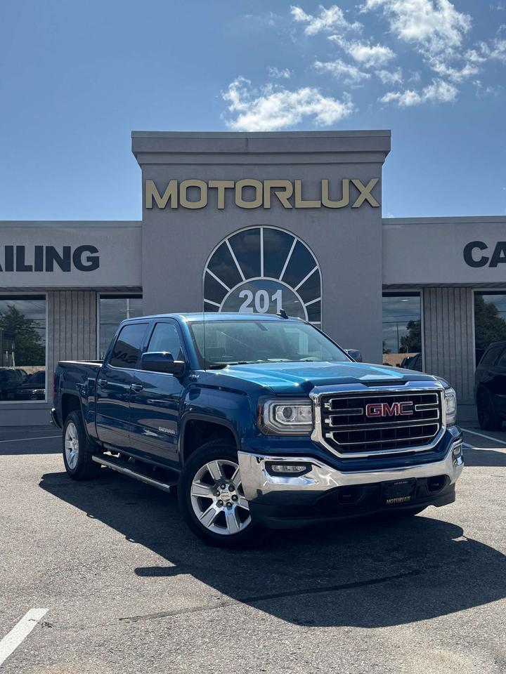 2018 GMC Sierra 1500 4WD Crew Cab 143.5 SLE Photo