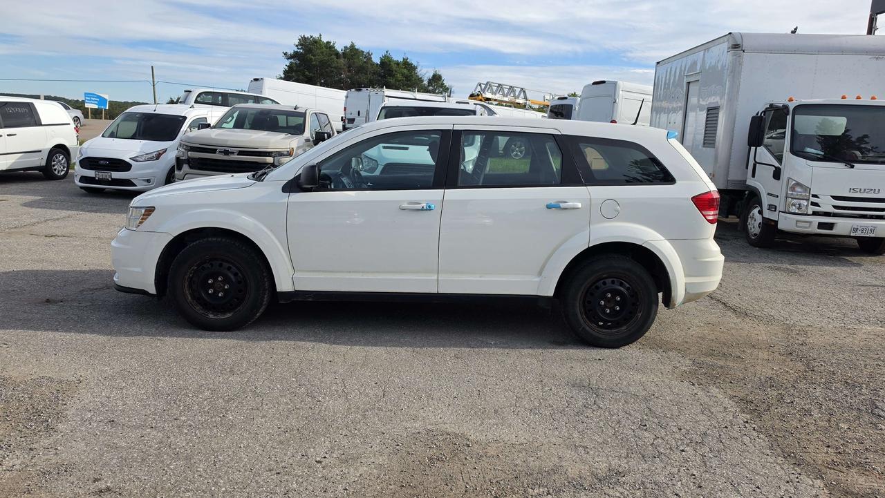 2019 Dodge Journey FWD - CARGO SUV - P-728147 Photo
