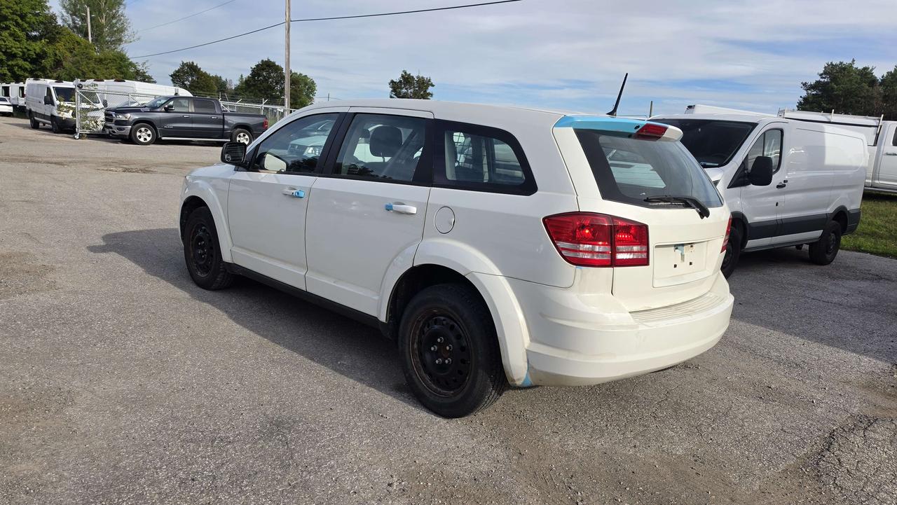 2019 Dodge Journey FWD - CARGO SUV - P-728147 Photo