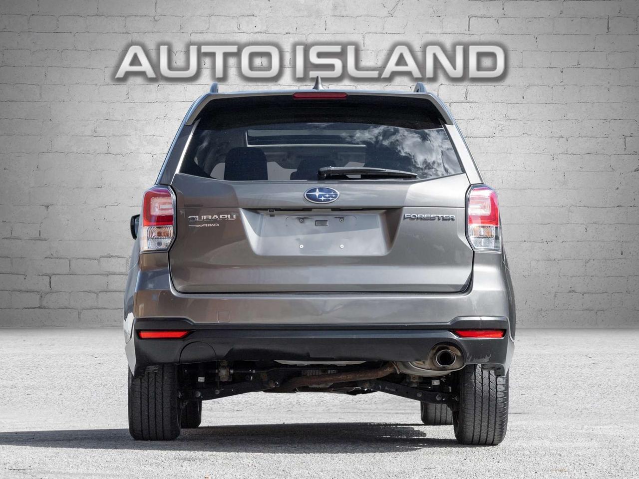 2018 Subaru Forester 2.5i Touring CVT, AWD Photo