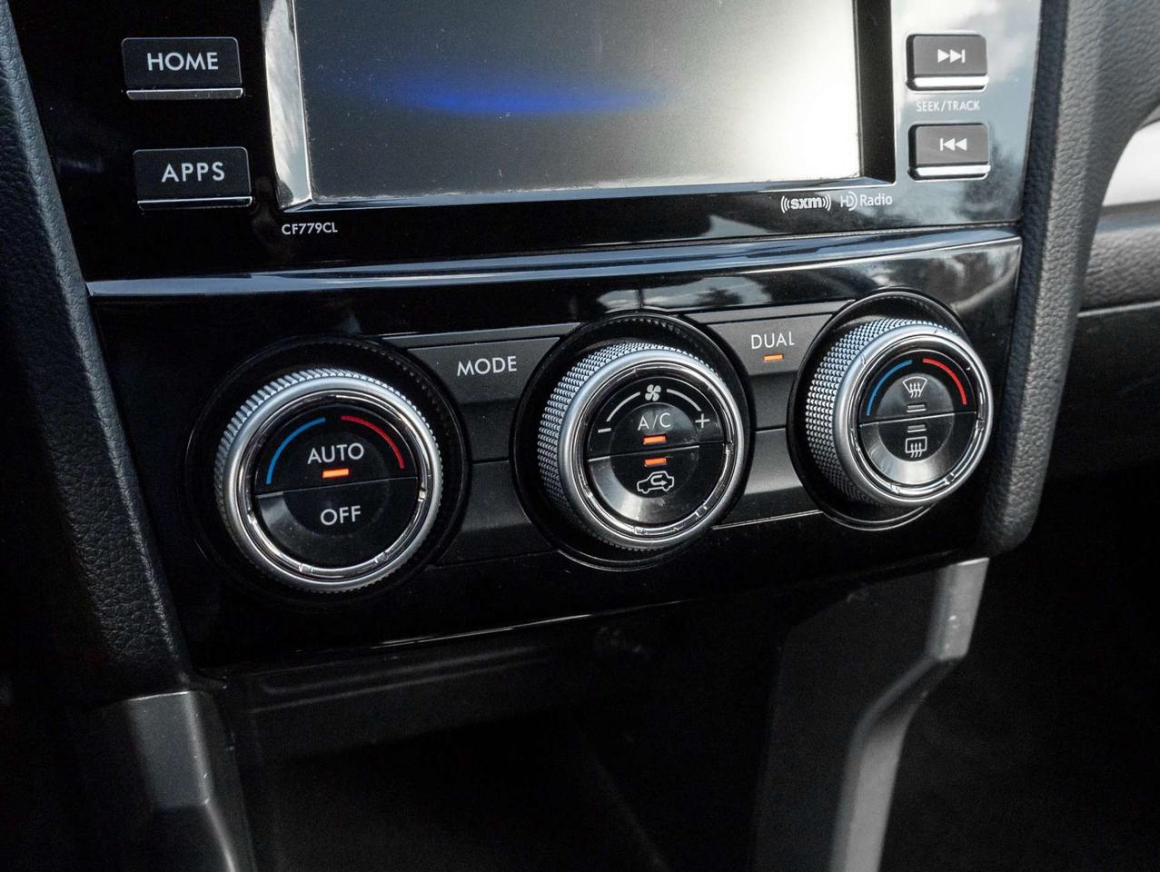 2018 Subaru Forester 2.5i Touring CVT, AWD Photo