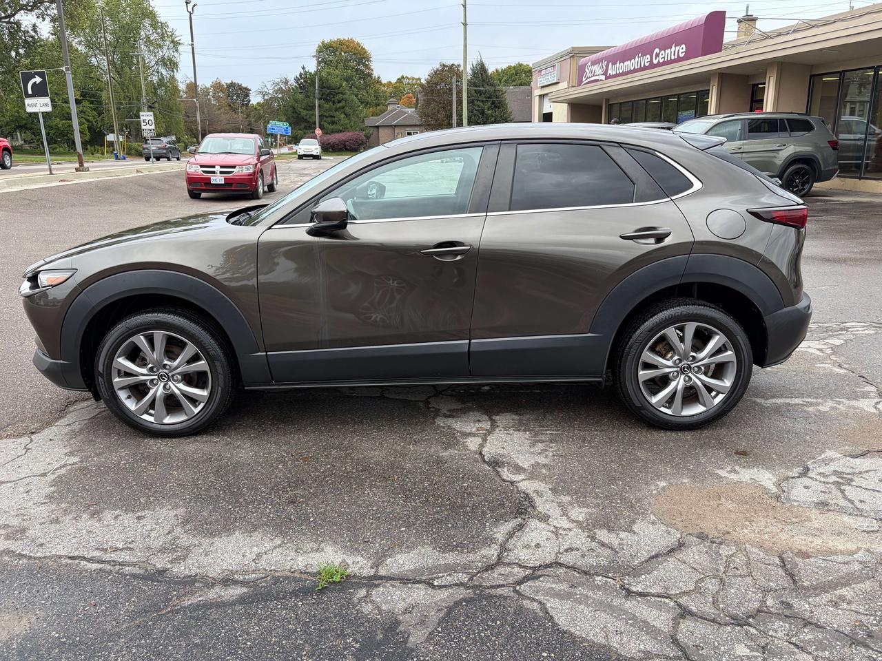 2021 Mazda CX-30 GS/AWD/LEATHER/HEATED SEATS/PWR ROOF/CALL PICTON Photo5