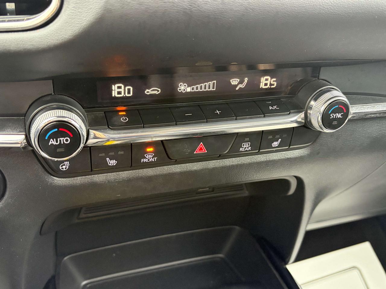 2021 Mazda CX-30 GS/AWD/LEATHER/HEATED SEATS/PWR ROOF/CALL PICTON Photo