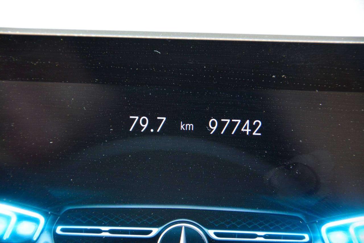 2021 Mercedes-Benz GLB GLB 250 Photo