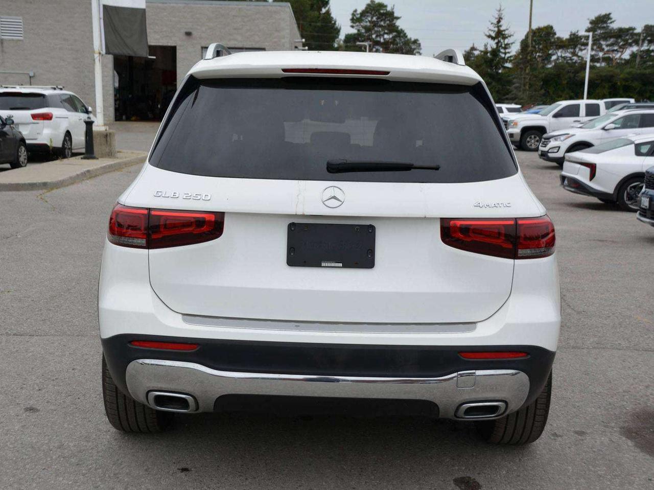 2021 Mercedes-Benz GLB GLB 250 Photo