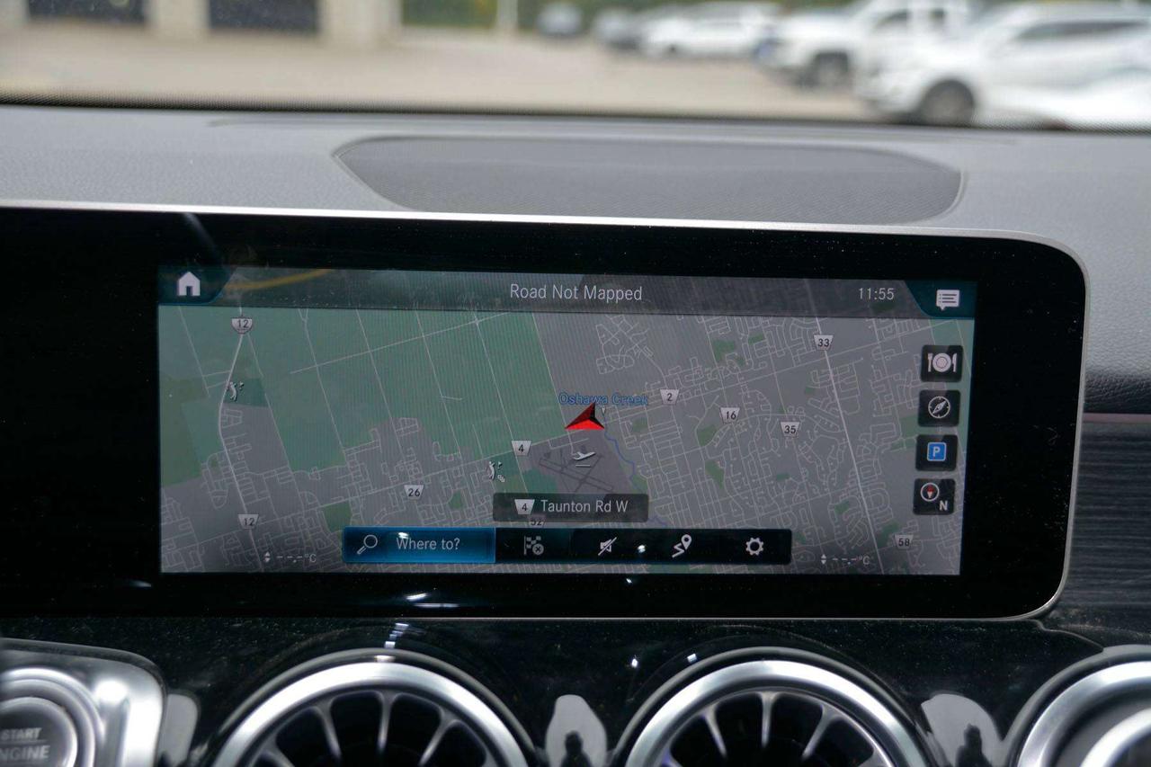 2021 Mercedes-Benz GLB GLB 250 Photo