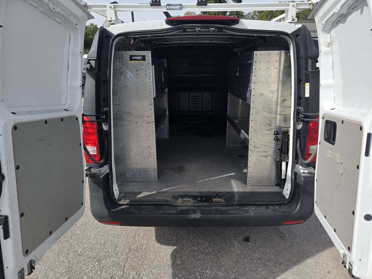 2021 Mercedes-Benz Metris Cargo Van 126WB Cargo + Shelves/Rack - CCV-920064 Photo