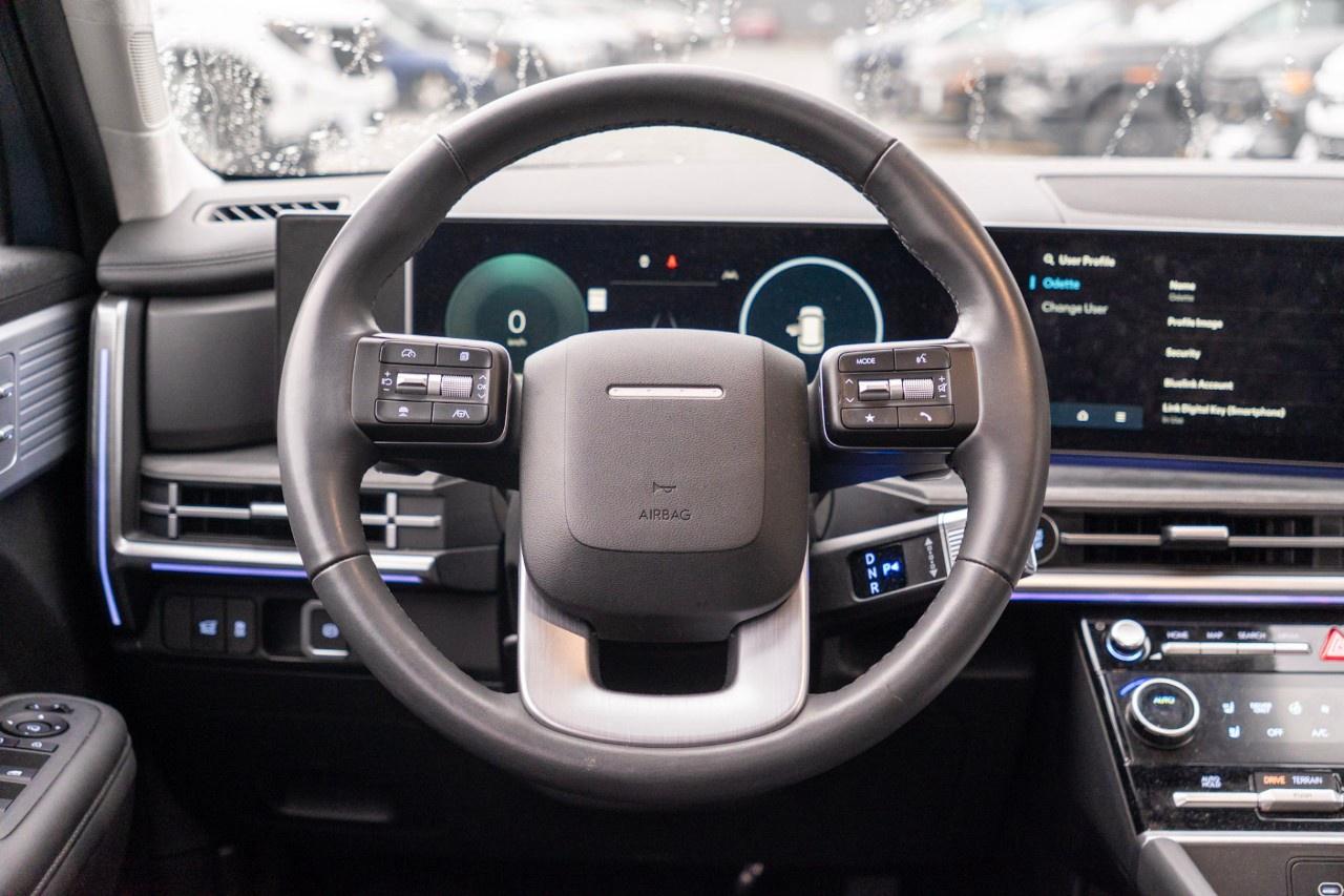 2026 Hyundai Santa Fe Hybrid Luxury AWD Photo