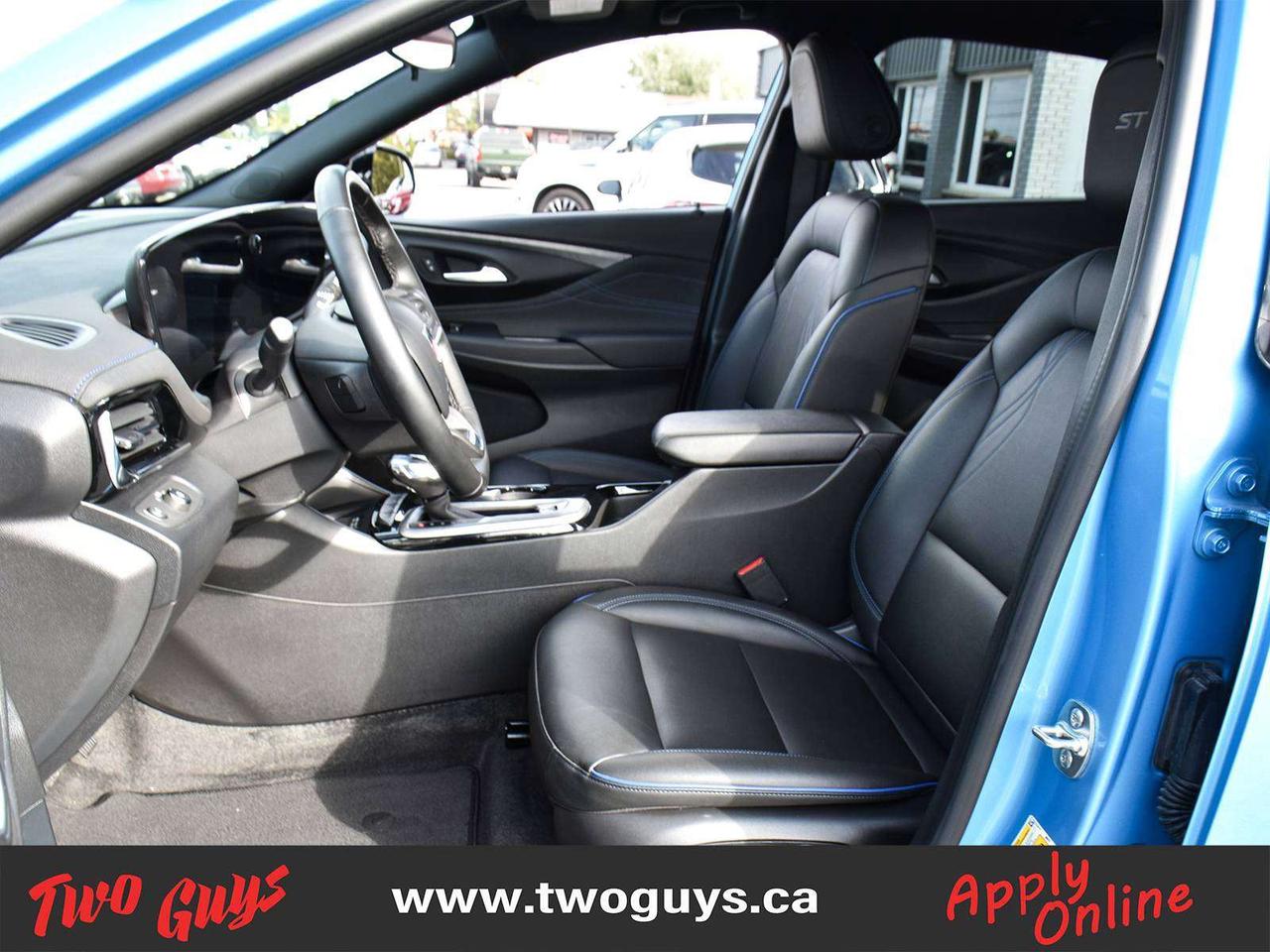 2025 Buick Envista Sport Touring   Htd Leather   ACC   Lease Return Photo