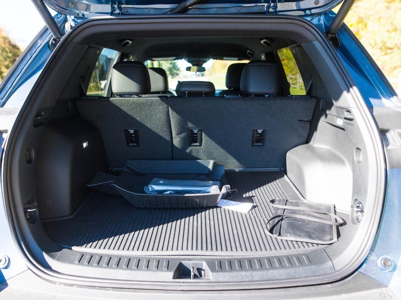2027 Chevrolet Equinox AWD LT Photo