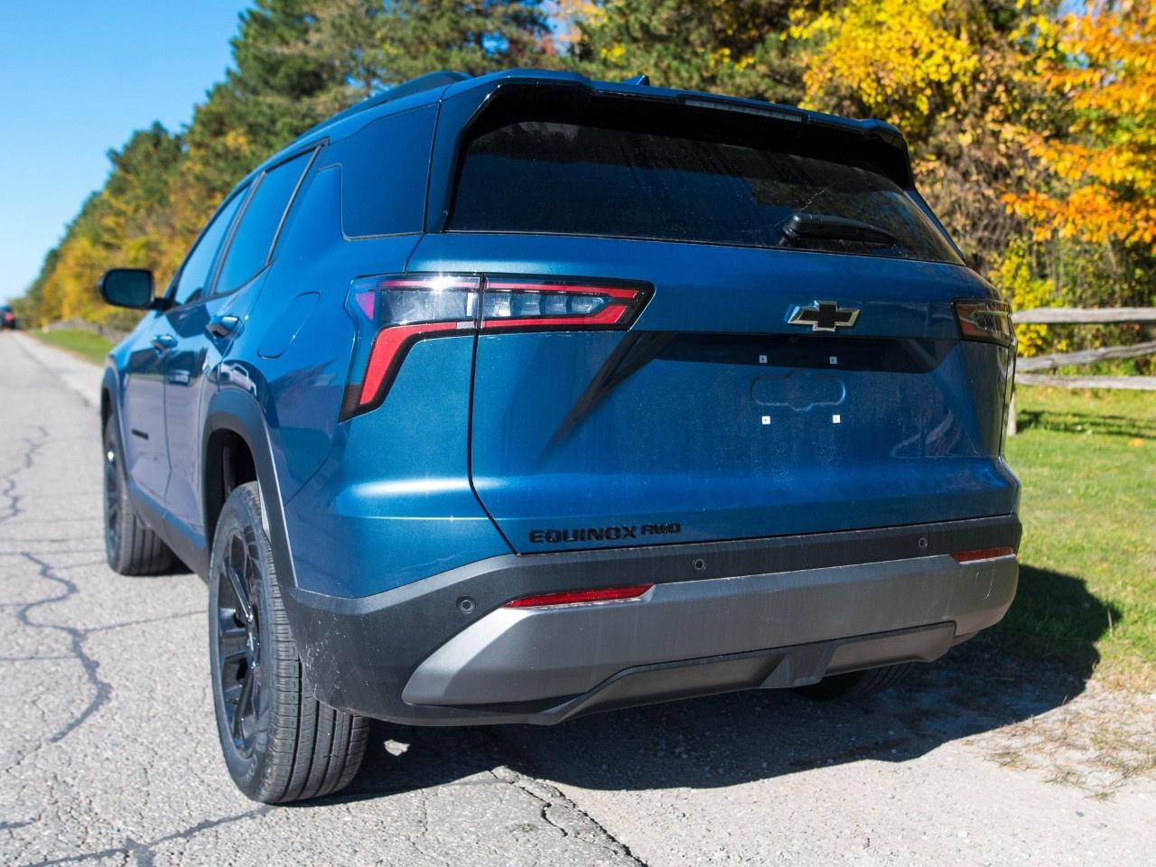 2027 Chevrolet Equinox AWD LT Photo