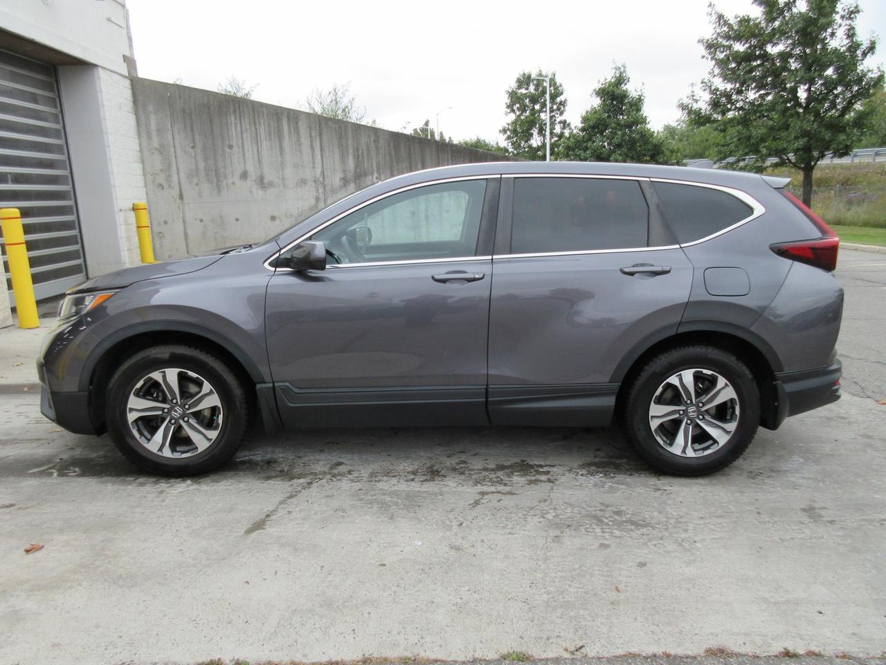2022 Honda CR-V LX 4dr Front-wheel Drive Photo2