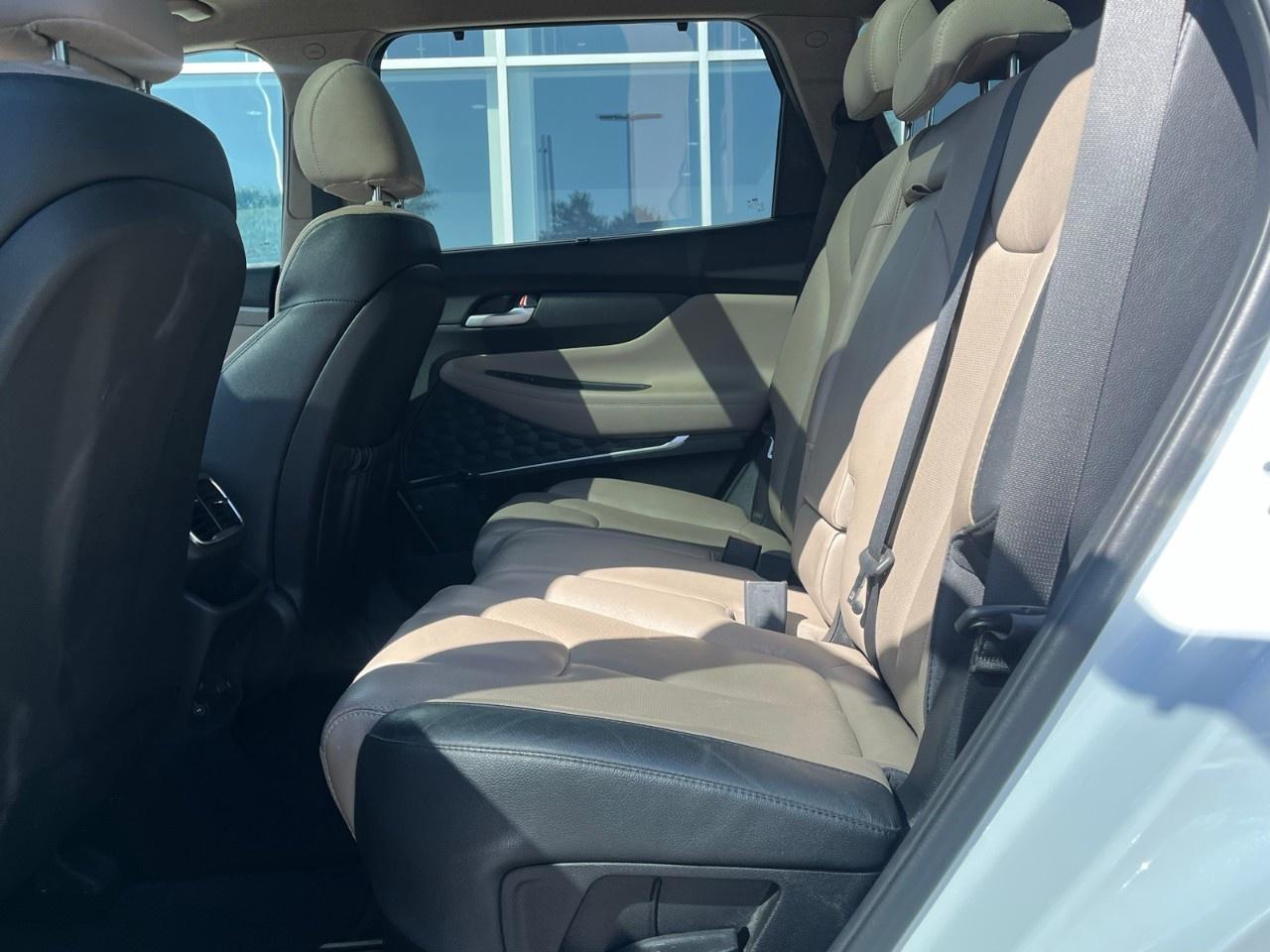 2019 Hyundai Santa Fe 2.0T Ultimate AWD Photo