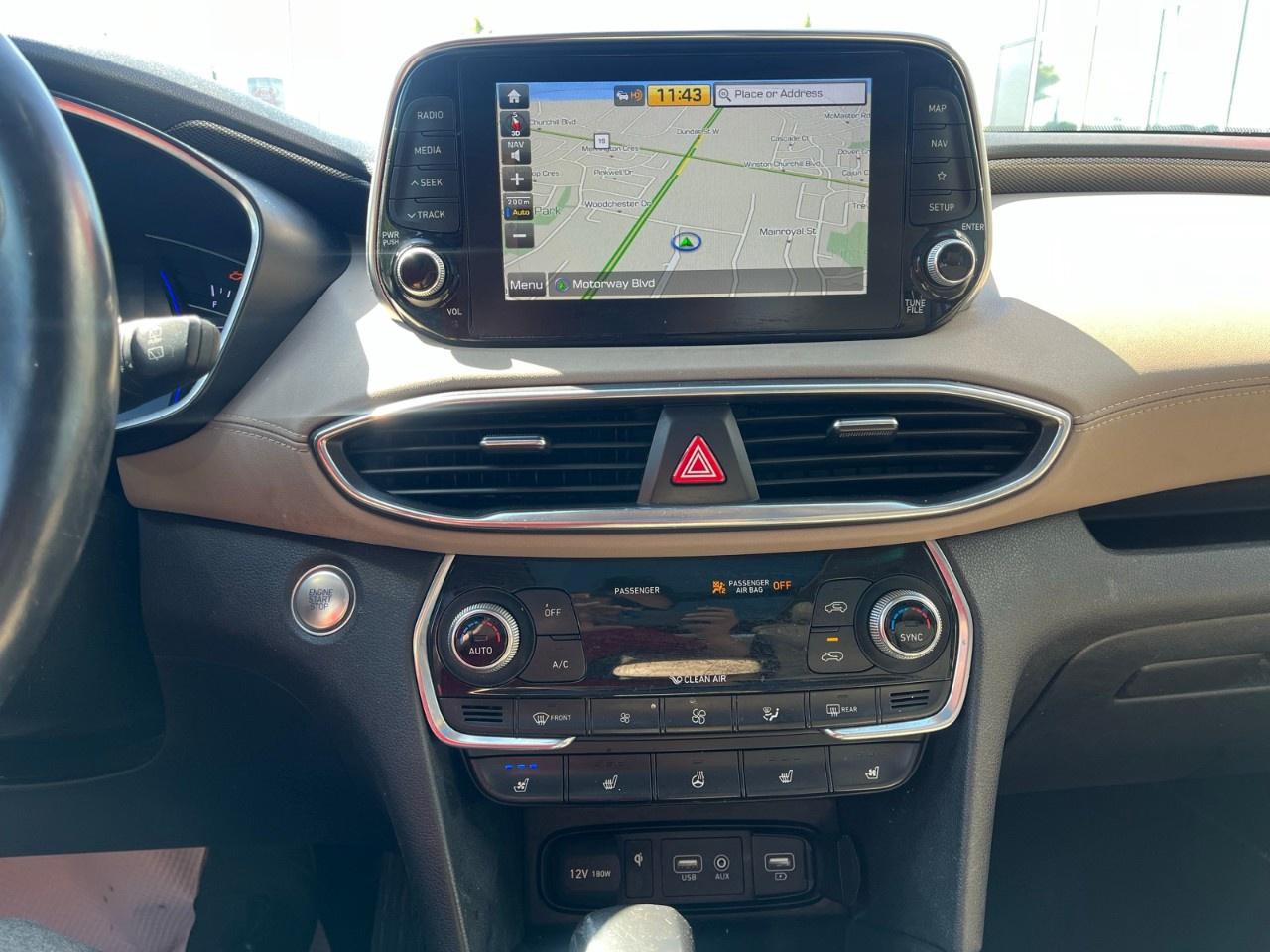 2019 Hyundai Santa Fe 2.0T Ultimate AWD Photo