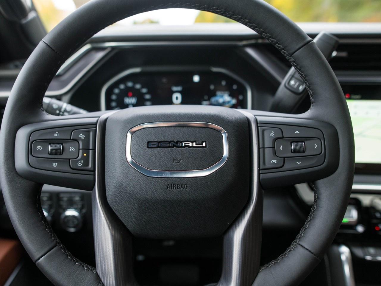 2026 GMC SIERRA 2500HD Crew Cab Standard Box 4-Wheel Drive Denali Ultimate Photo