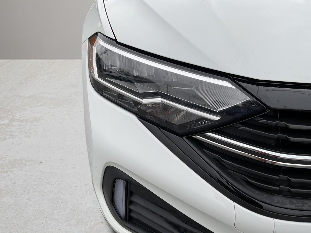 2024 Volkswagen Jetta Comfortline (A8) 4dr Sedan Photo