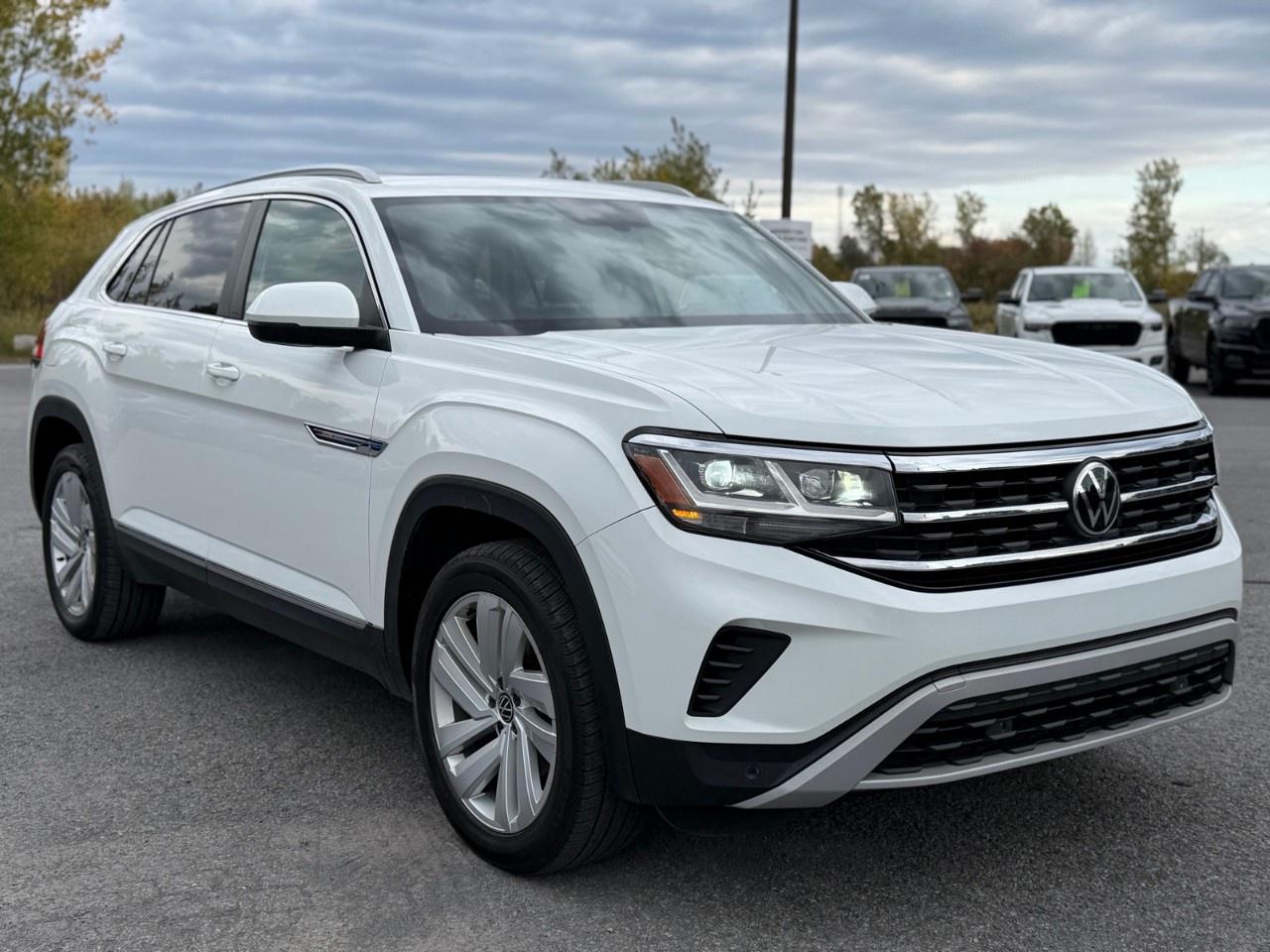 2021 Volkswagen Atlas Cross Sport Highline 3.6 FSI 4MOTION Photo