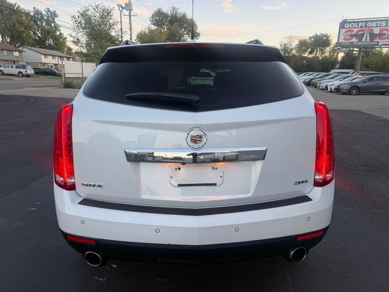 2014 Cadillac SRX FWD 4DR LUXURY Photo3