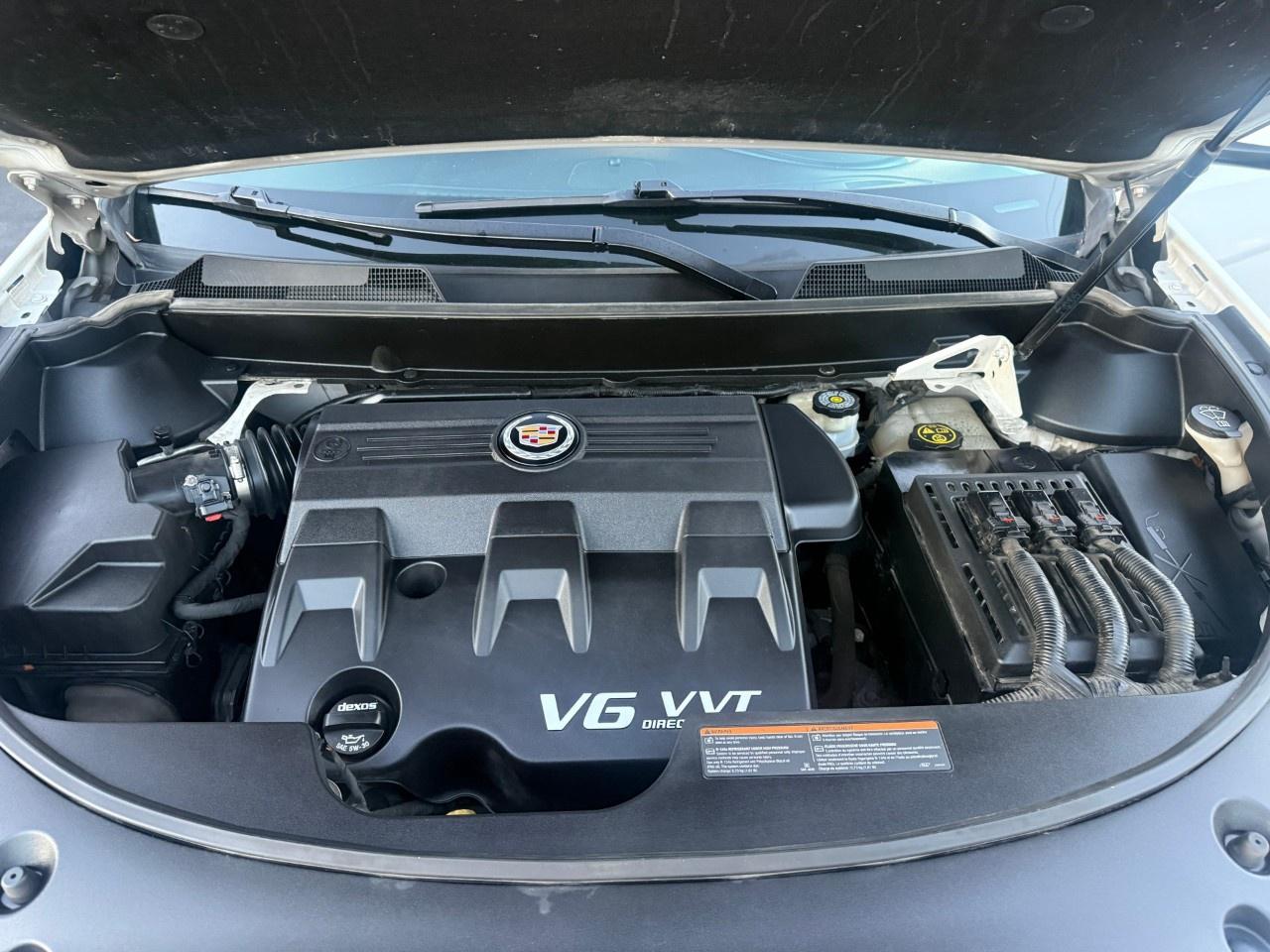 2014 Cadillac SRX FWD 4DR LUXURY Photo