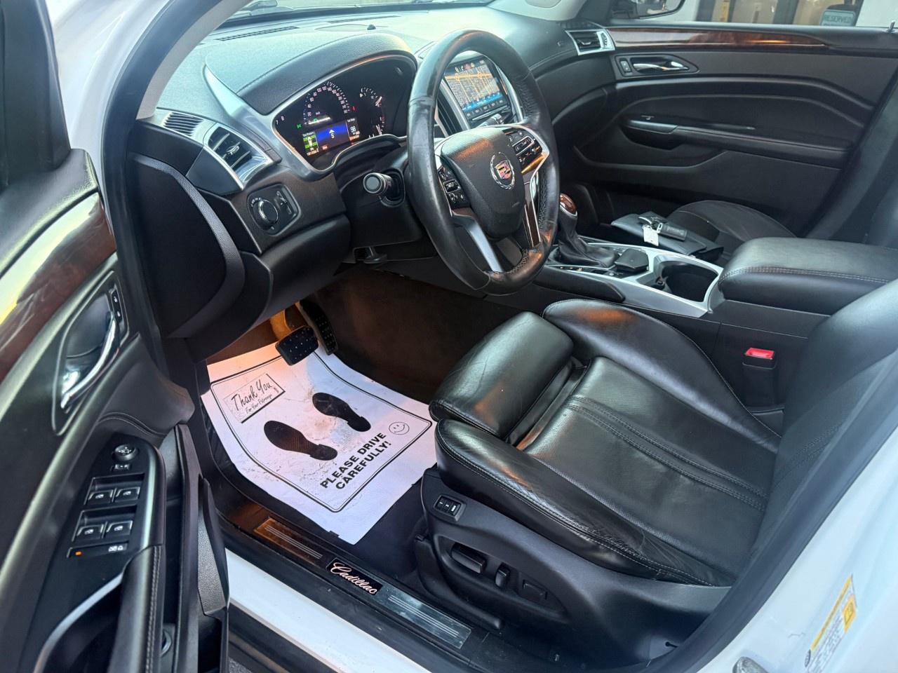 2014 Cadillac SRX FWD 4DR LUXURY Photo
