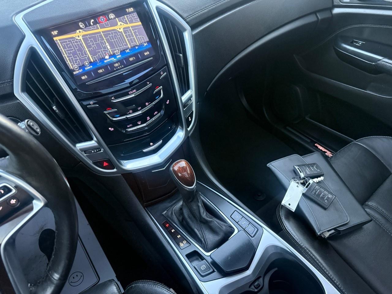 2014 Cadillac SRX FWD 4DR LUXURY Photo