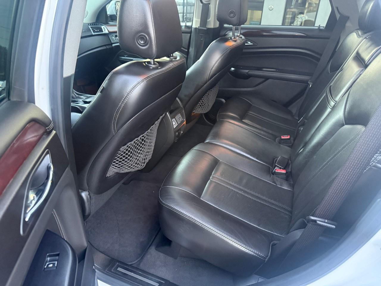 2014 Cadillac SRX FWD 4DR LUXURY Photo