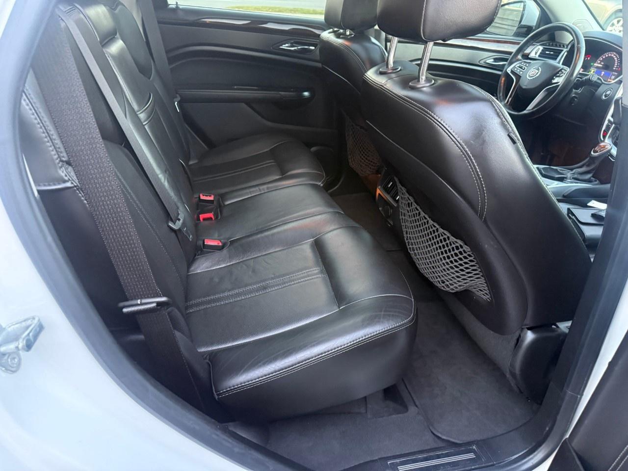 2014 Cadillac SRX FWD 4DR LUXURY Photo