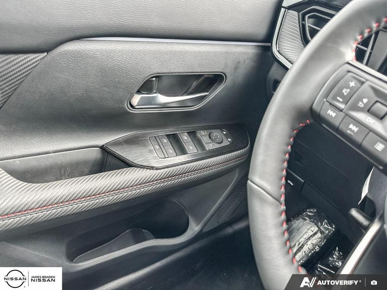 2027 Nissan Kicks SR Premium AWD Photo
