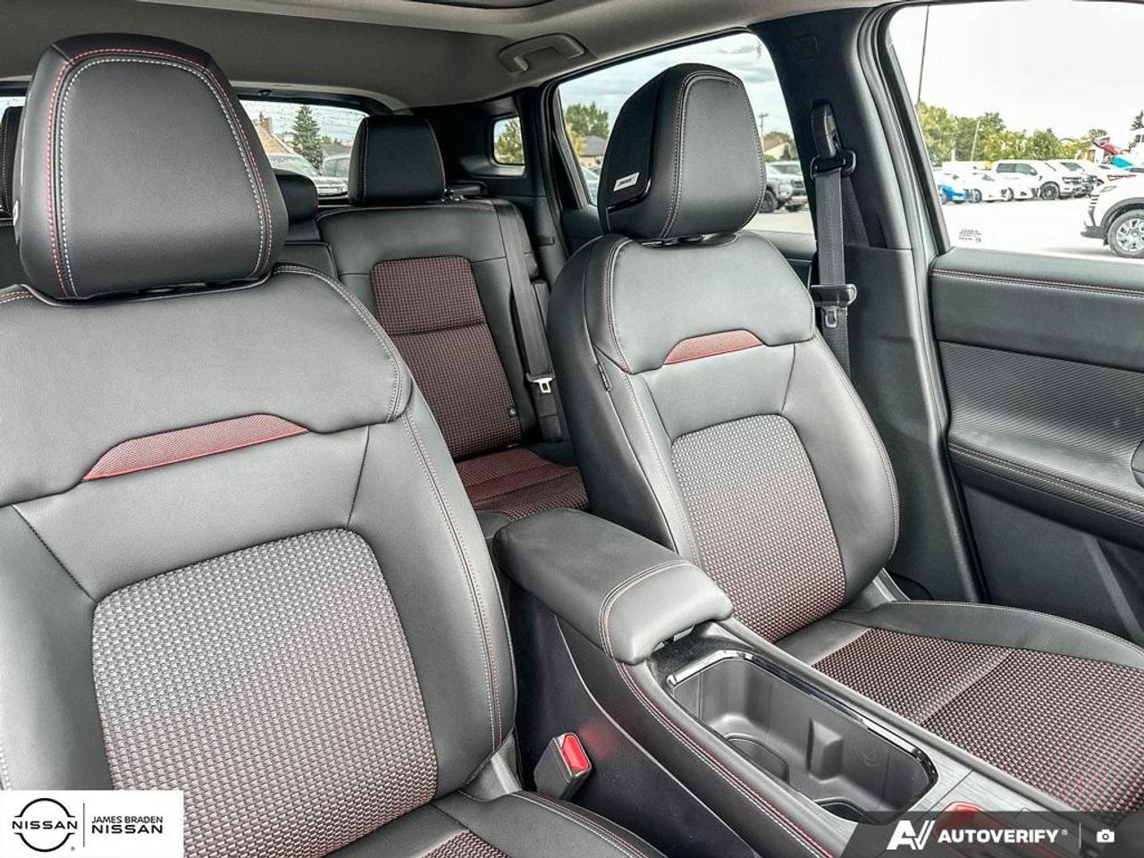 2027 Nissan Kicks SR Premium AWD Photo