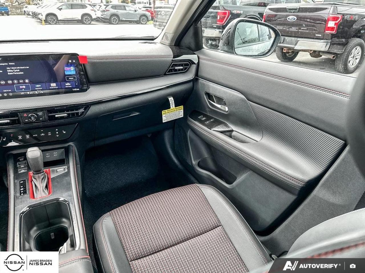 2027 Nissan Kicks SR Premium AWD Photo
