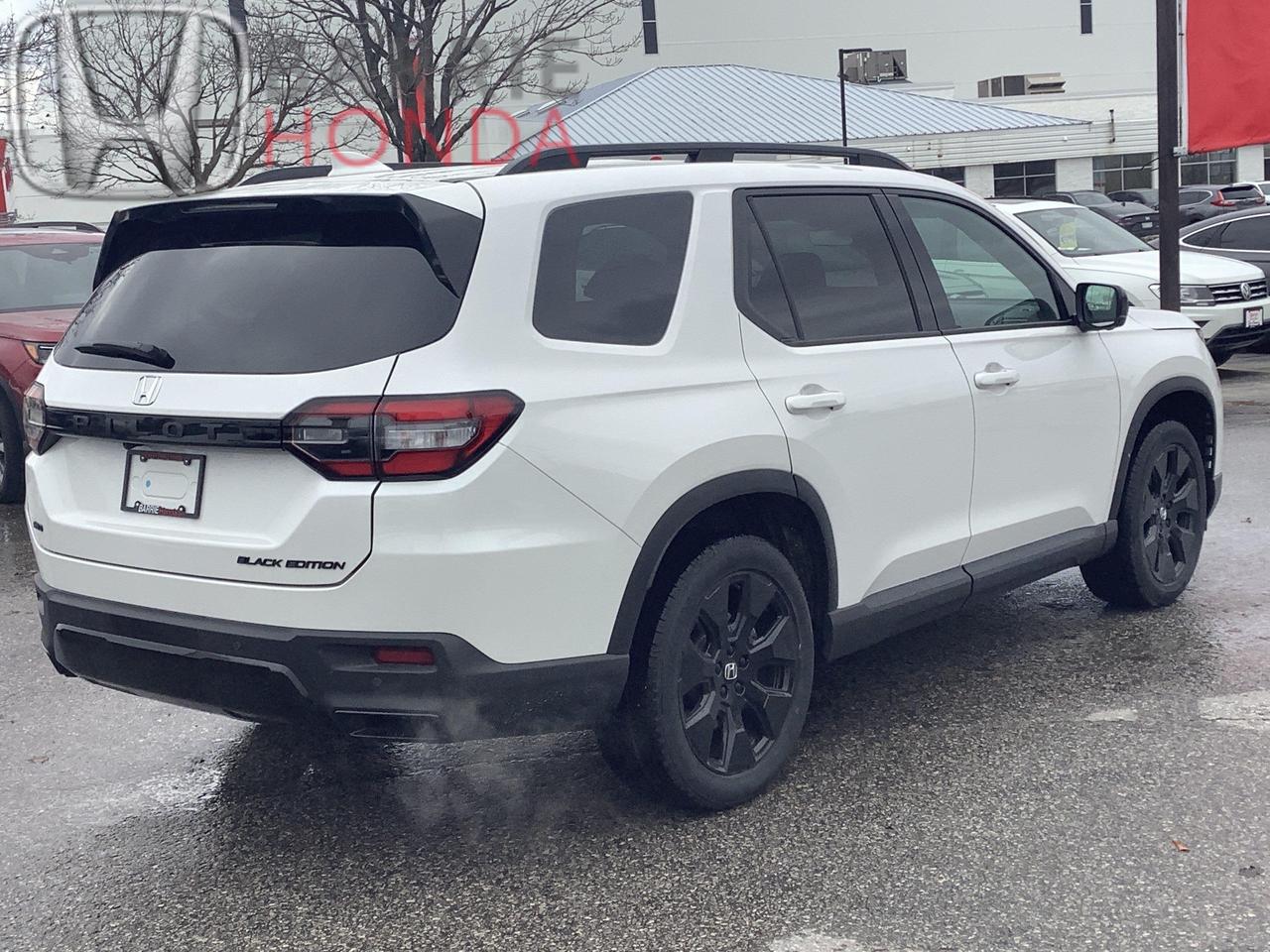 2026 Honda Pilot Black Edition 4dr All-Wheel Drive Photo
