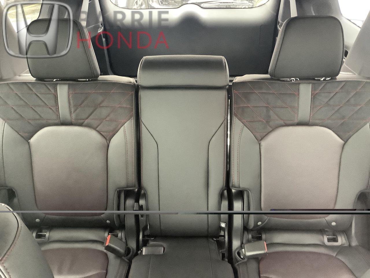 2026 Honda Pilot Black Edition 4dr All-Wheel Drive Photo