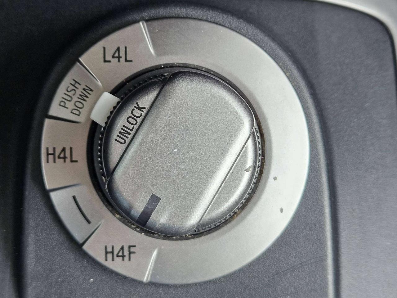 2017 Toyota 4Runner Limited 4WD-Navi-JBL-Heat and Vent Leather-Blind SM-Sunroof-NO Accidents Photo