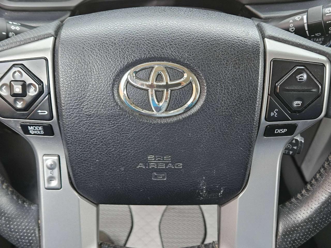 2017 Toyota 4Runner Limited 4WD-Navi-JBL-Heat and Vent Leather-Blind SM-Sunroof-NO Accidents Photo